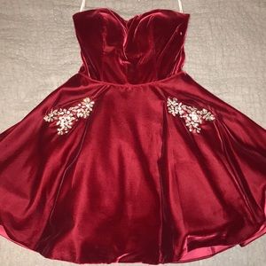 sherri hill prom dress